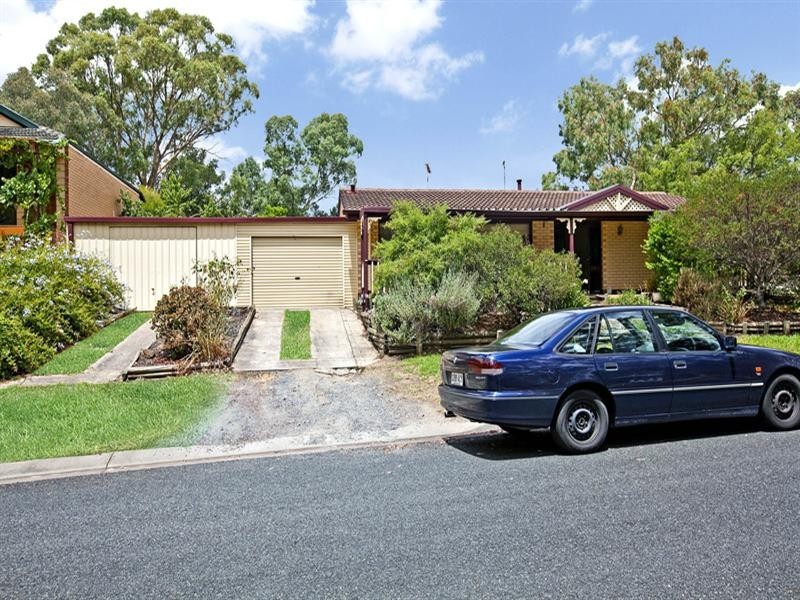 5 Devon Court, Redwood Park SA 5097