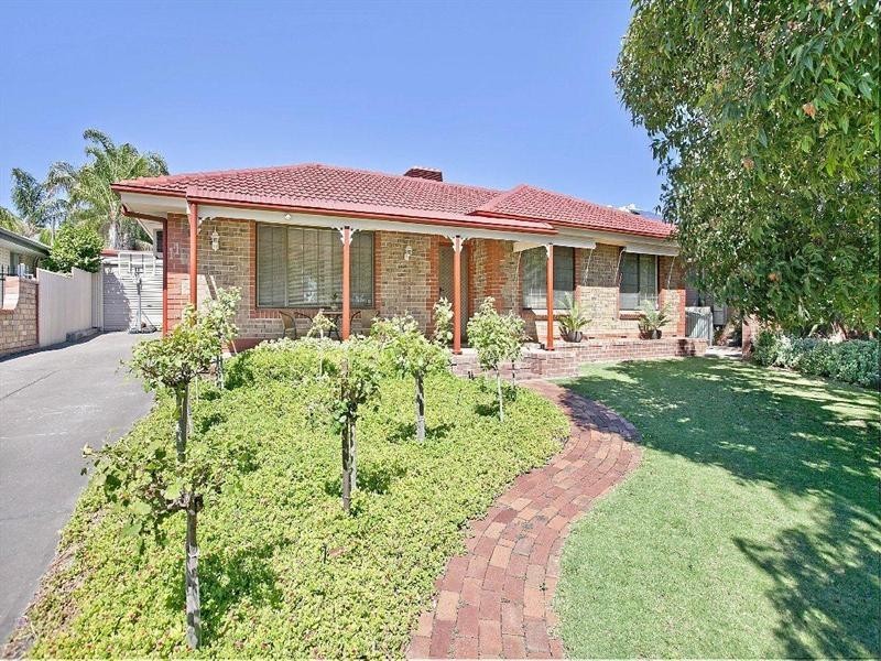 11 Redwood Avenue, Redwood Park SA 5097