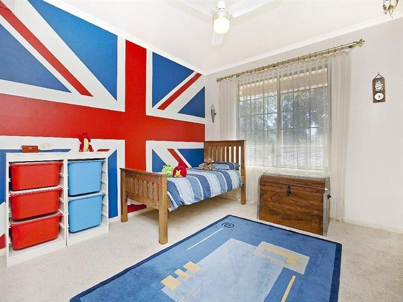 11 Redwood Avenue, Redwood Park SA 5097