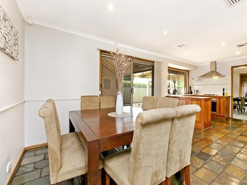 9 Gogler Street, Redwood Park SA 5097