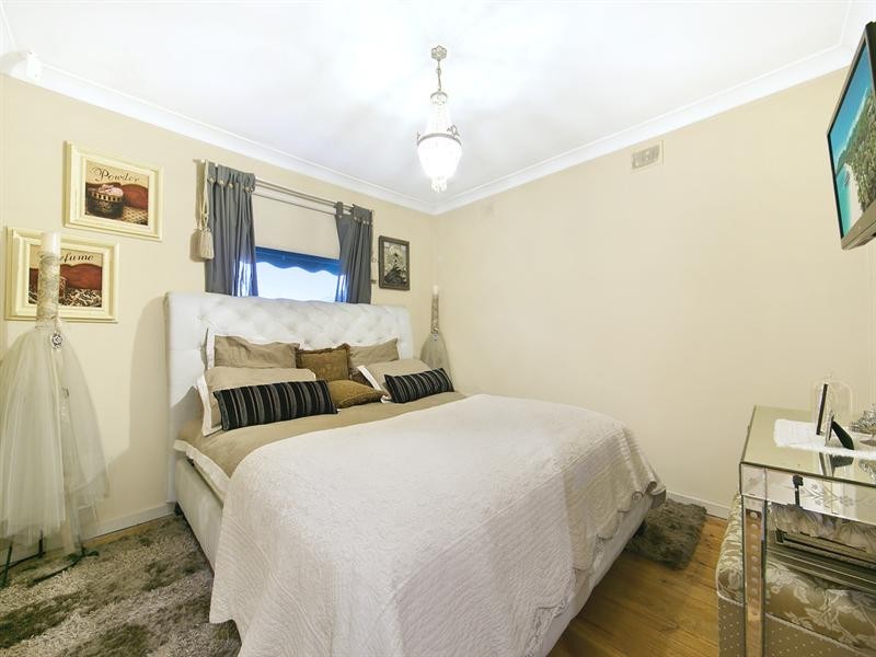 124 Milne Road, Para Hills SA 5096