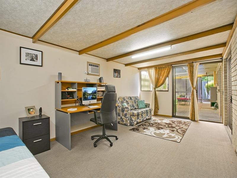 2 Gaylard Crescent, Redwood Park SA 5097