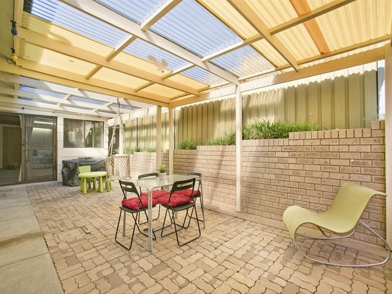 2 Gaylard Crescent, Redwood Park SA 5097