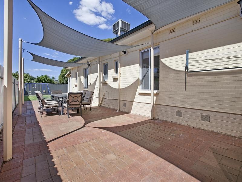 5 Siddall Road, Elizabeth Vale SA 5112