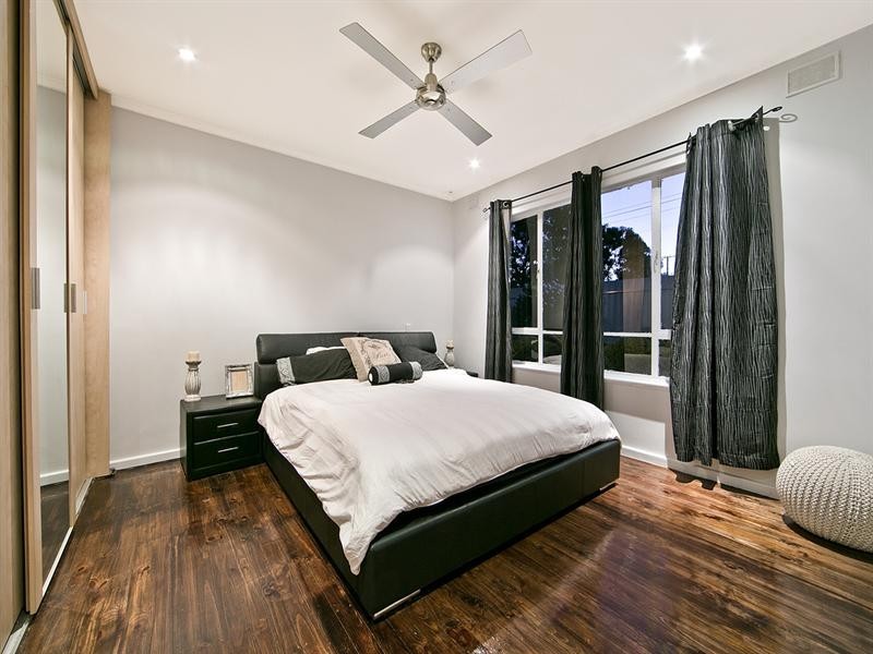 1 Garra Avenue, Modbury SA 5092