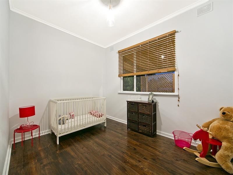 1 Garra Avenue, Modbury SA 5092