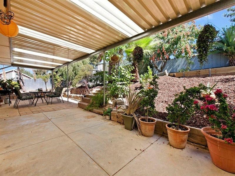 44 Flockhart Avenue, Valley View SA 5093