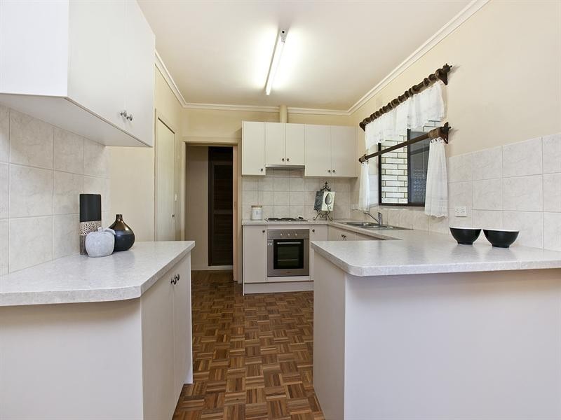 17 Faulkner Street, Modbury SA 5092