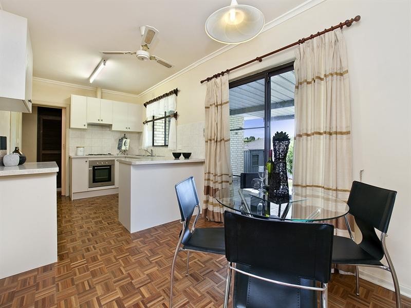 17 Faulkner Street, Modbury SA 5092