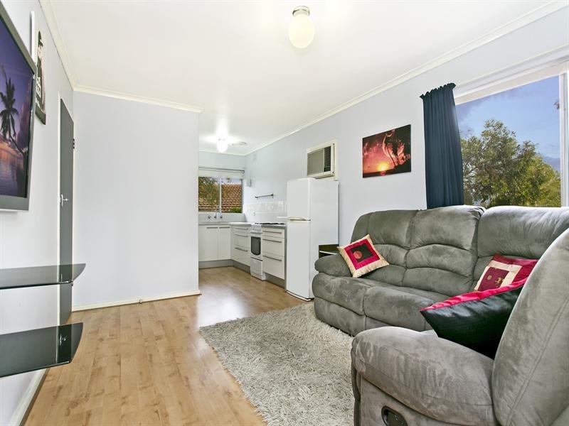 5/1 Whinnen Street, St Agnes SA 5097