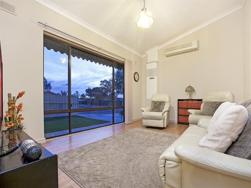 26 Harris Road, Salisbury East SA 5109