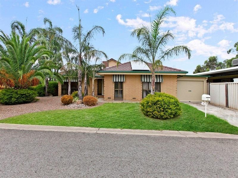 8 Torrens Place, Salisbury SA 5108