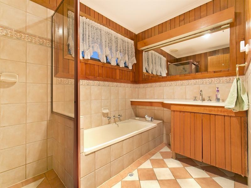 23 Wattle Crescent, Tea Tree Gully SA 5091