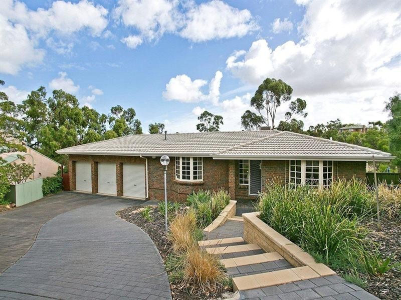 34 Coomurra Drive, Salisbury Heights SA 5109