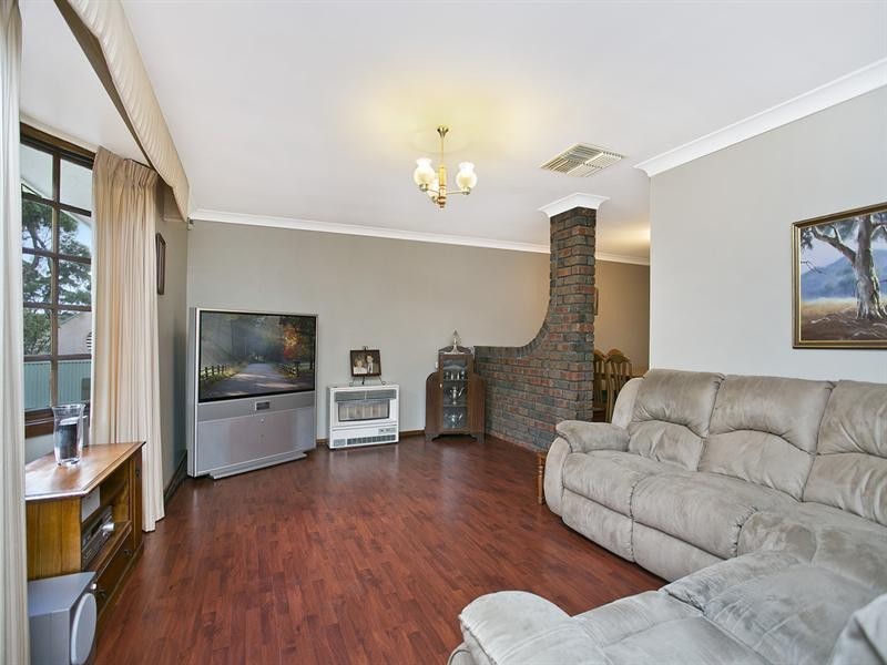 34 Coomurra Drive, Salisbury Heights SA 5109