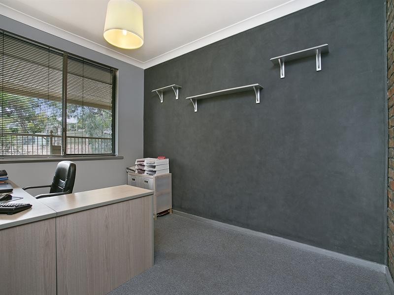 34 Coomurra Drive, Salisbury Heights SA 5109