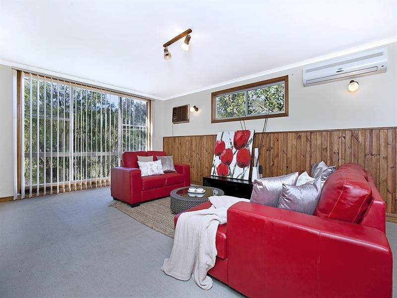 8 Yarramie Avenue, Banksia Park SA 5091