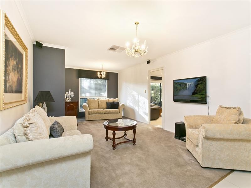 23 Cambridge Street, Gilles Plains SA 5086