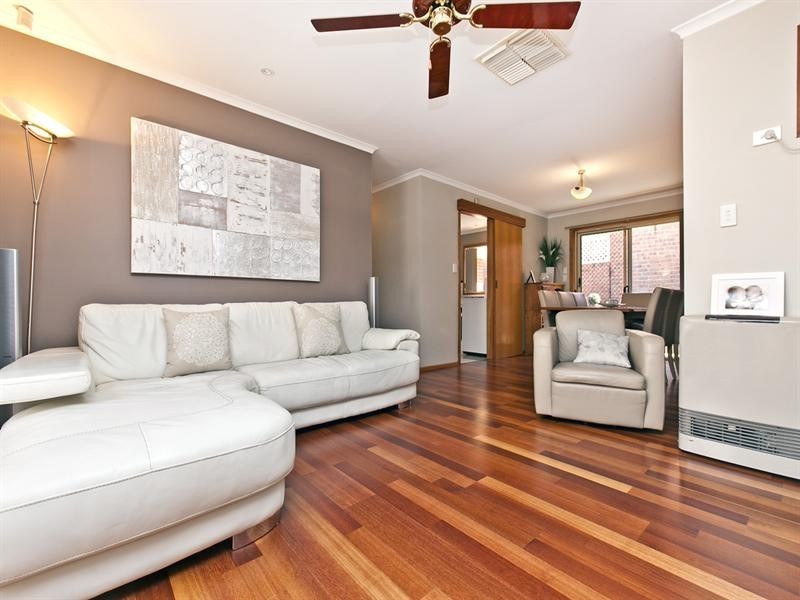 21 Francis Ridley Circuit, Brompton SA 5007