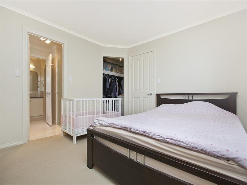 2A Vale Avenue, Valley View SA 5093