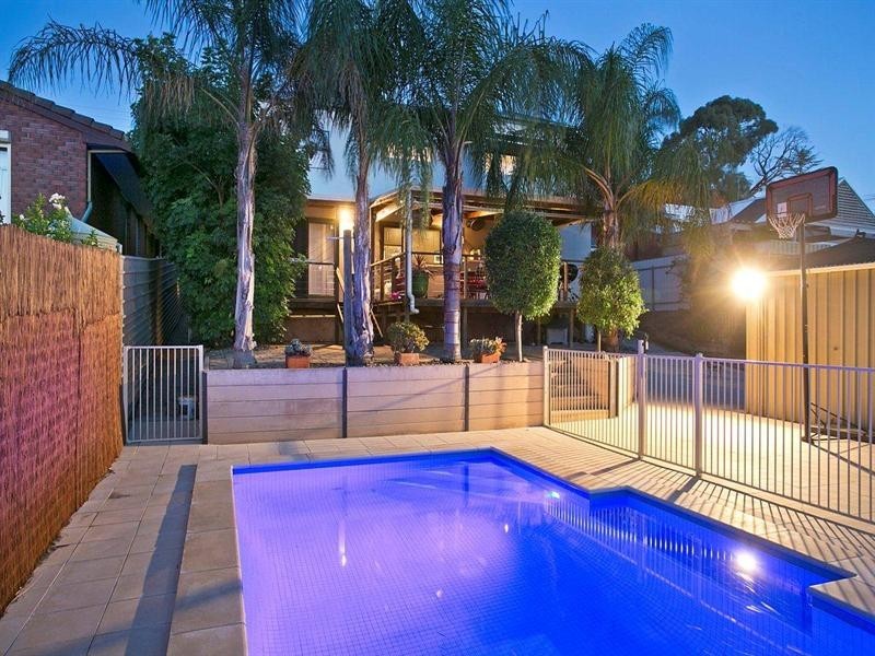 6 Wattle Crescent, Tea Tree Gully SA 5091