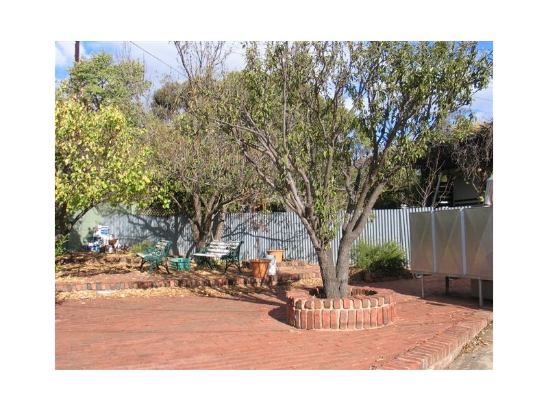 15 Gondola Grove, Para Hills SA 5096