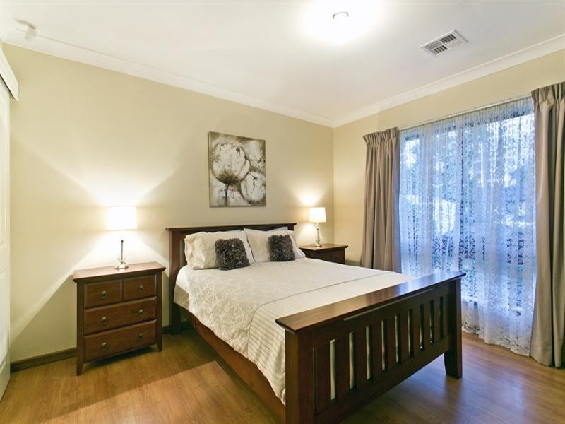 14 Barmera Avenue, Hope Valley SA 5090