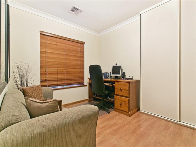 14 Barmera Avenue, Hope Valley SA 5090