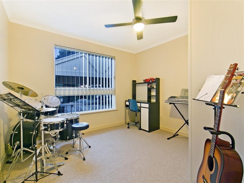8 Olive Court, Highbury SA 5089