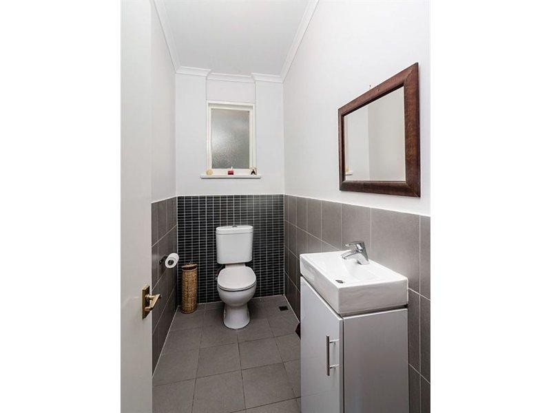 38 Lake View Crescent, Highbury SA 5089