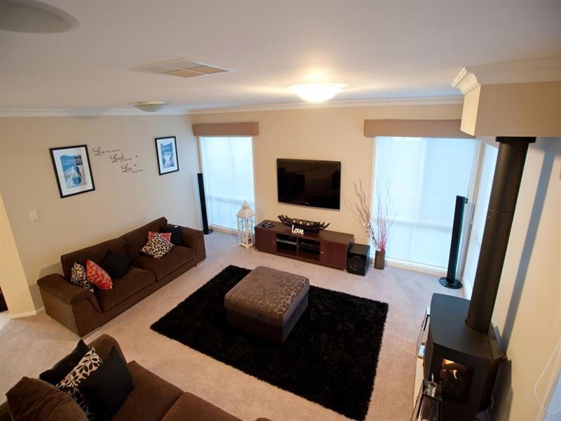 2 Waterview Crescent, Gulfview Heights SA 5096