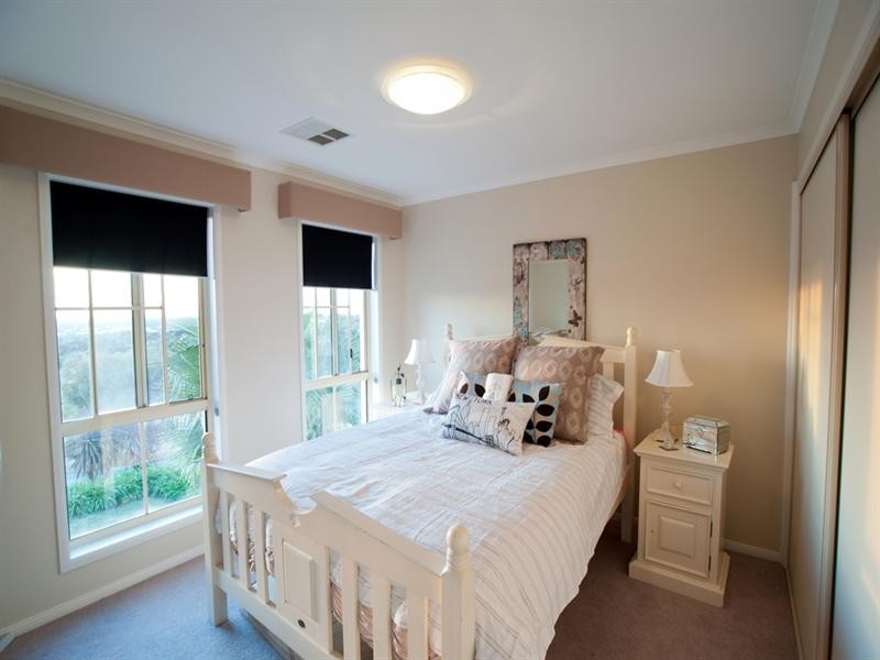 2 Waterview Crescent, Gulfview Heights SA 5096