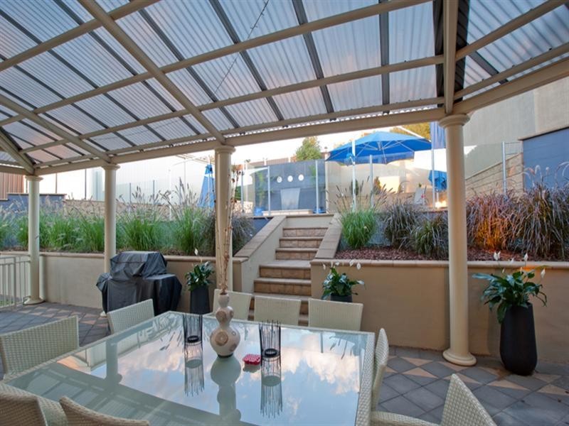 2 Waterview Crescent, Gulfview Heights SA 5096