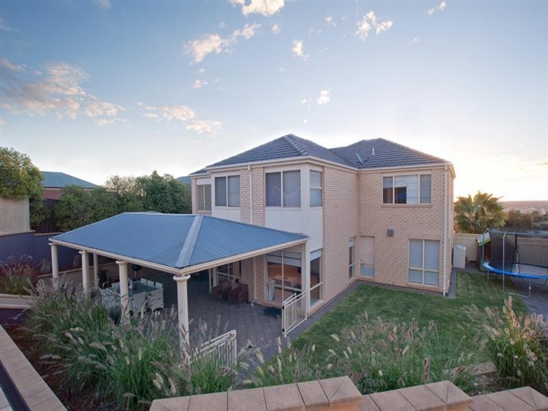 2 Waterview Crescent, Gulfview Heights SA 5096