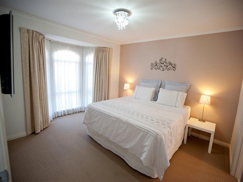 8 Kalunga Avenue, Ingle Farm SA 5098