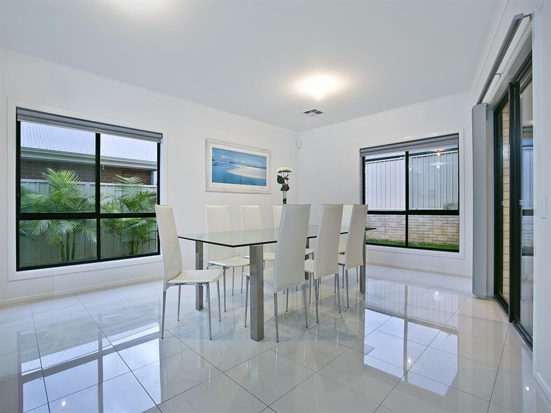 33 Clinker Circuit, Golden Grove SA 5125