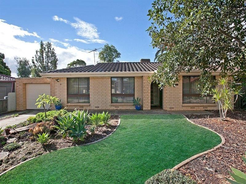 13 Cawarra Crescent, Paralowie SA 5108