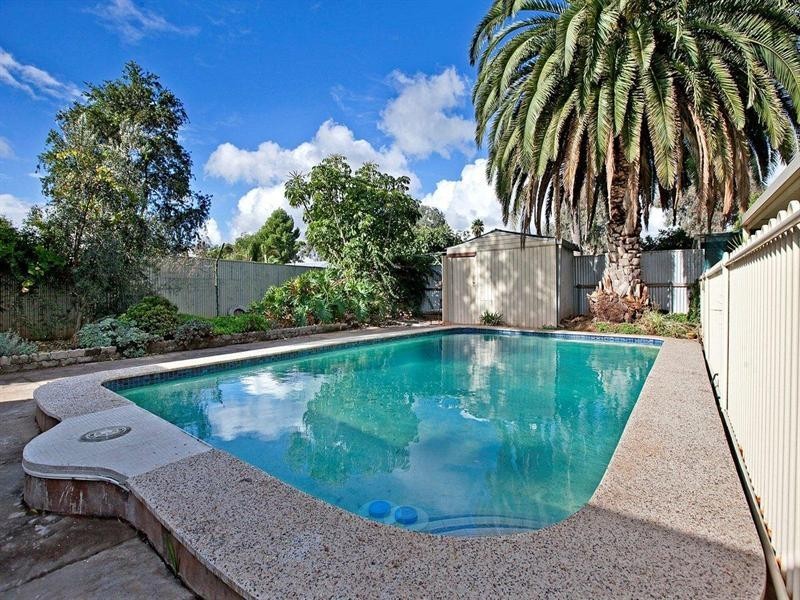 13 Cawarra Crescent, Paralowie SA 5108