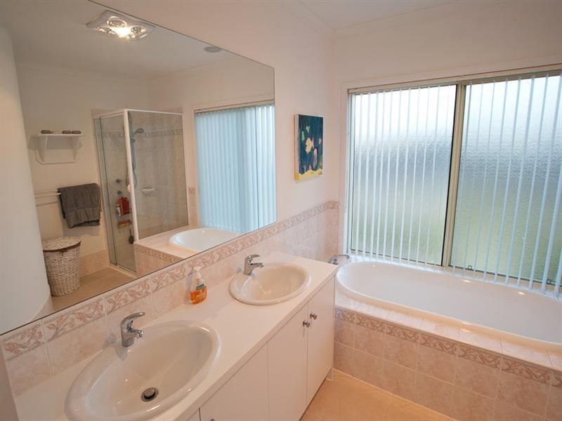 154 Reuben Richardson Road, Greenwith SA 5125