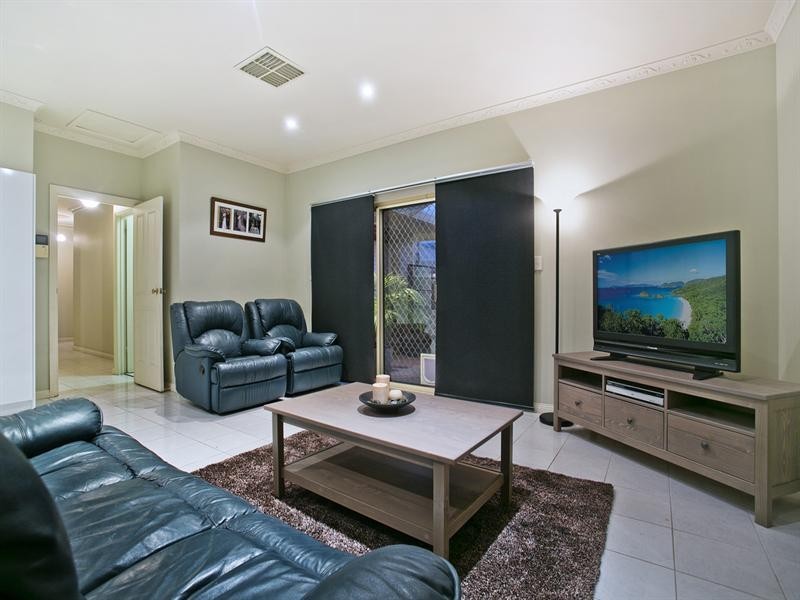 9 Fernbank Avenue, Golden Grove SA 5125