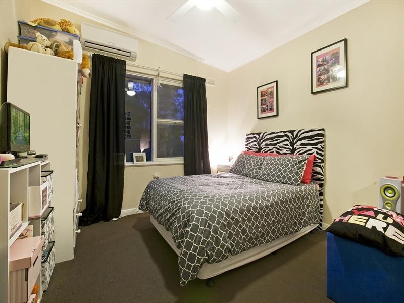 13 Greensview Road, Banksia Park SA 5091