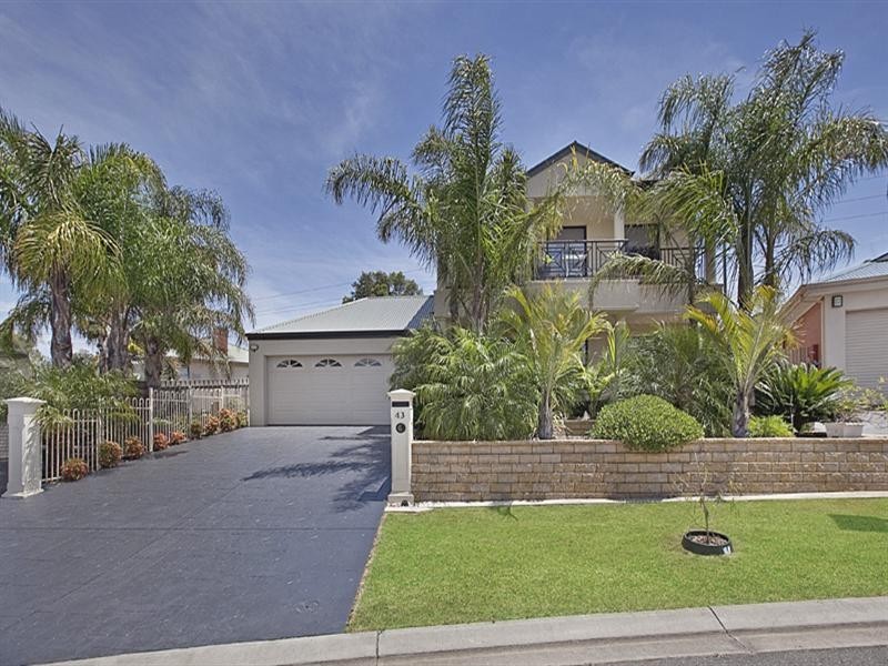 43 John Ramsay Circuit, Hope Valley SA 5090