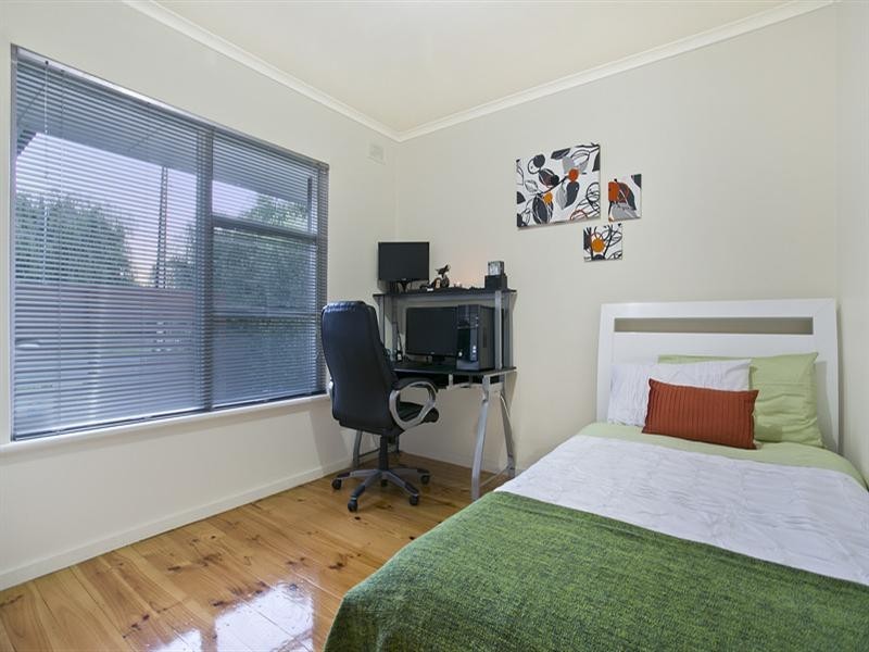 2 Geoffrey Avenue, Valley View SA 5093