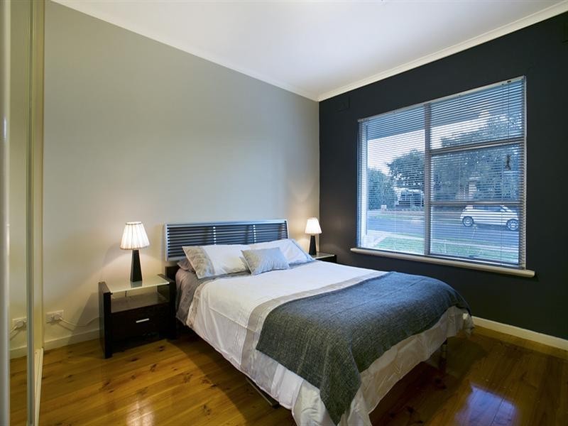 2 Geoffrey Avenue, Valley View SA 5093