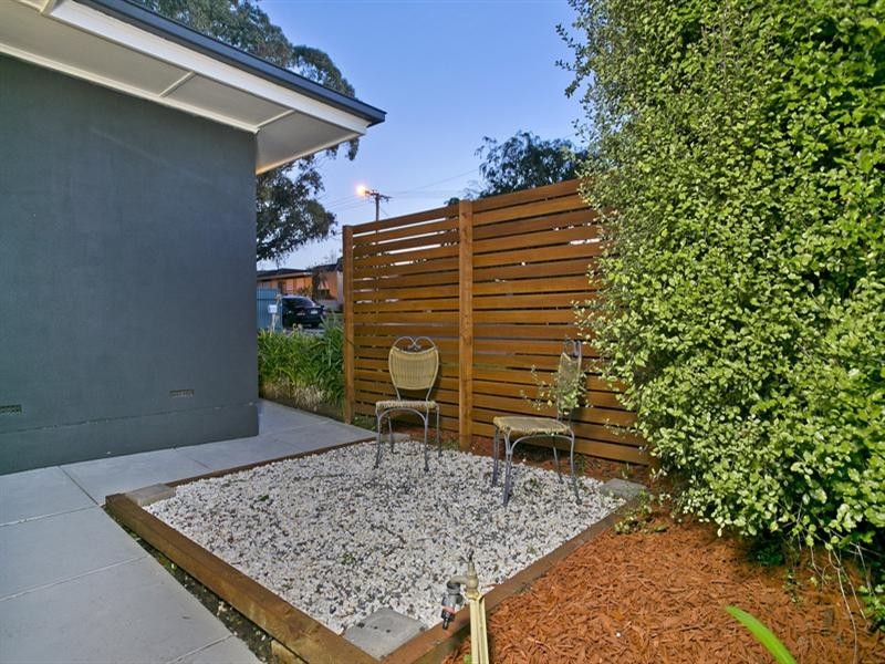 2 Geoffrey Avenue, Valley View SA 5093