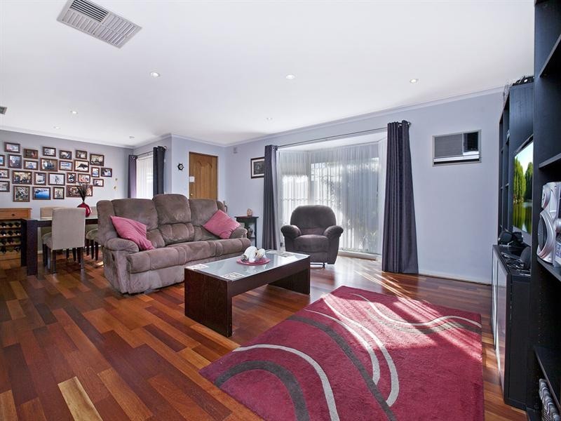 2/1A Pompoota Road, Hope Valley SA 5090