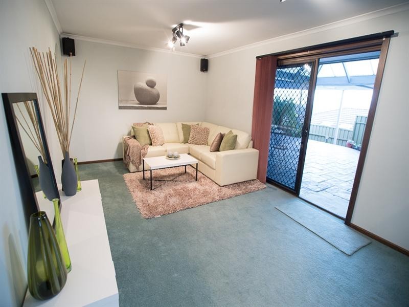 9 Hampton Court, Hillbank SA 5112