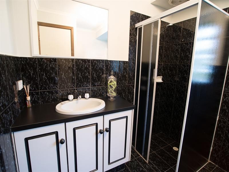 9 Hampton Court, Hillbank SA 5112