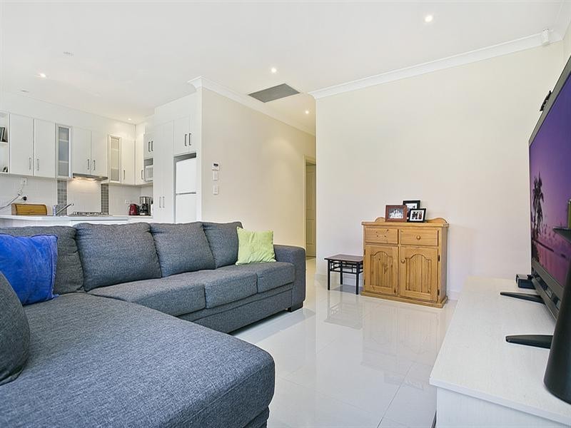 10 Reservoir Road, Hope Valley SA 5090