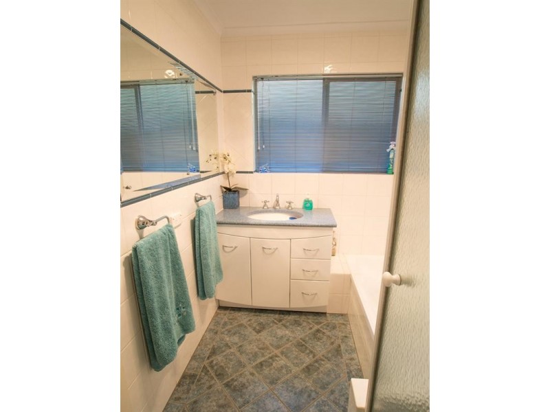 2 Lake View Crescent, Highbury SA 5089